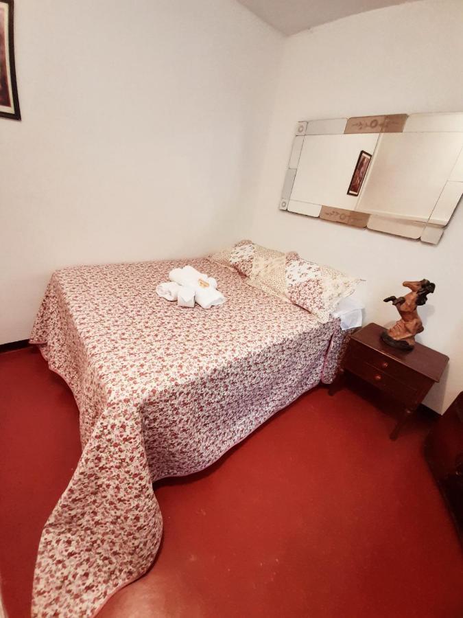 Maypa Airport Bed & Breakfast