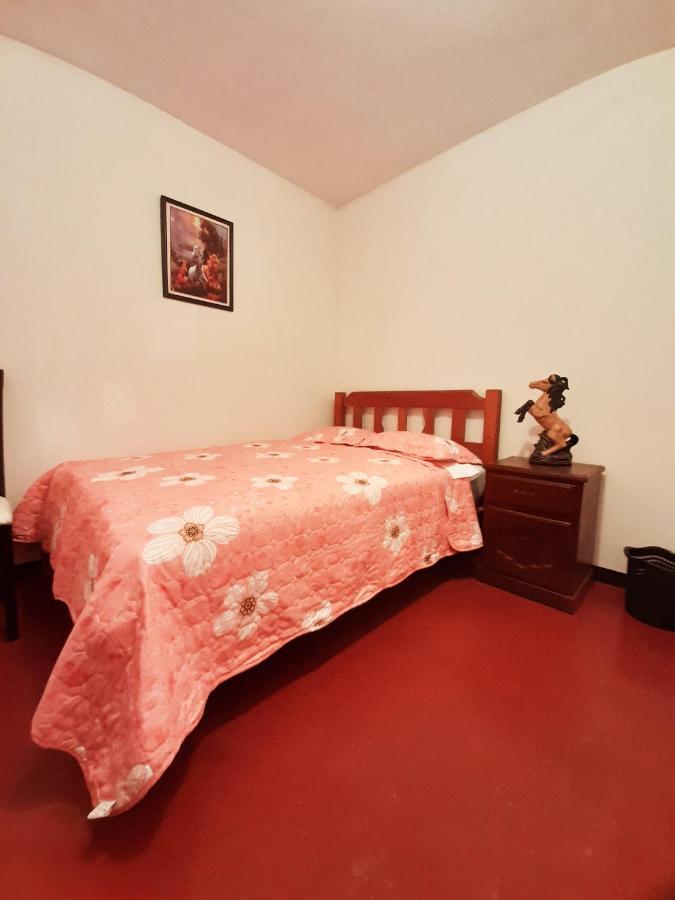 Maypa Airport Bed and breakfast
